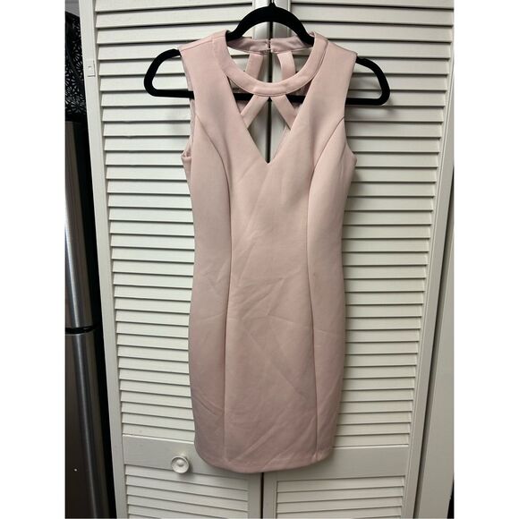 Guess Blush Pink Cut-Out Sheath Dress, Sz 4, MSRP $119 - Picture 5 of 14